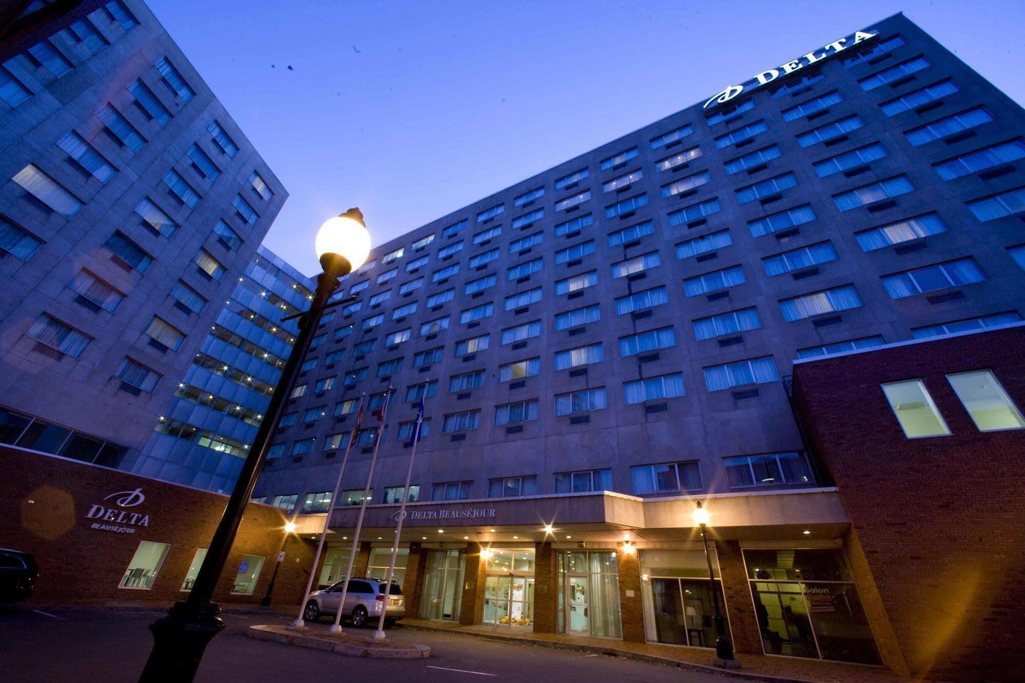 Delta Hotels By Marriott Beausejour Moncton Exterior foto